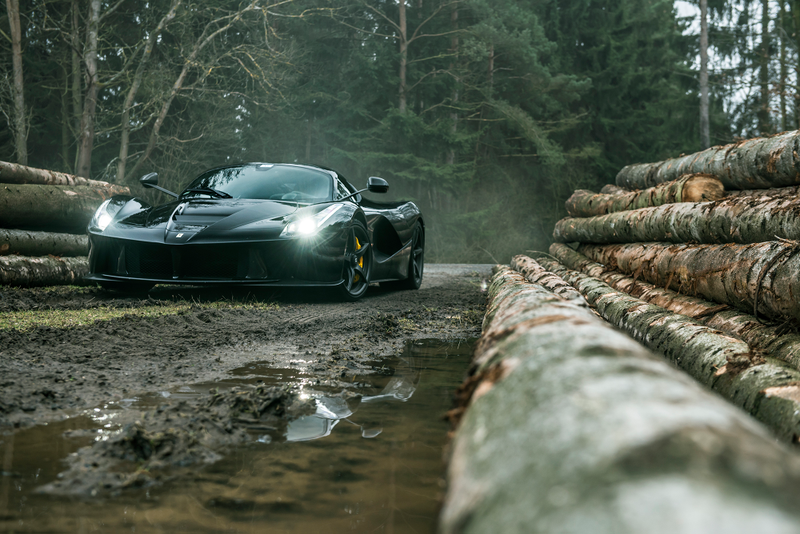 Illustration for article titled What It's Like Going To The Nürbürgring In A 950 HP LaFerrari